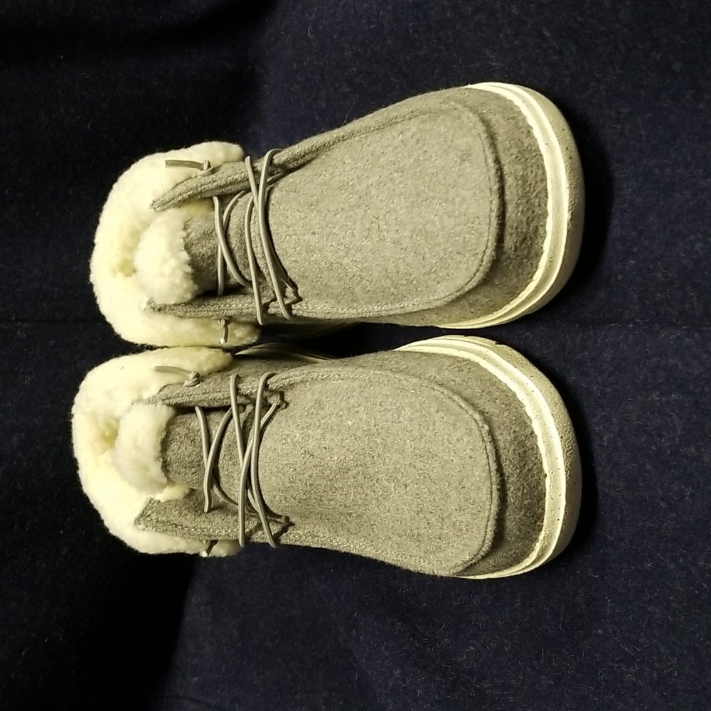 Slip-on ankle boots